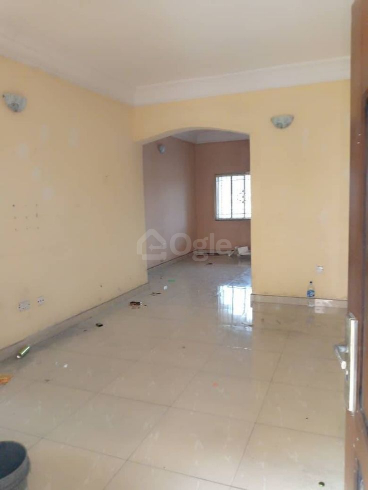 2 bedroom flat apartment
